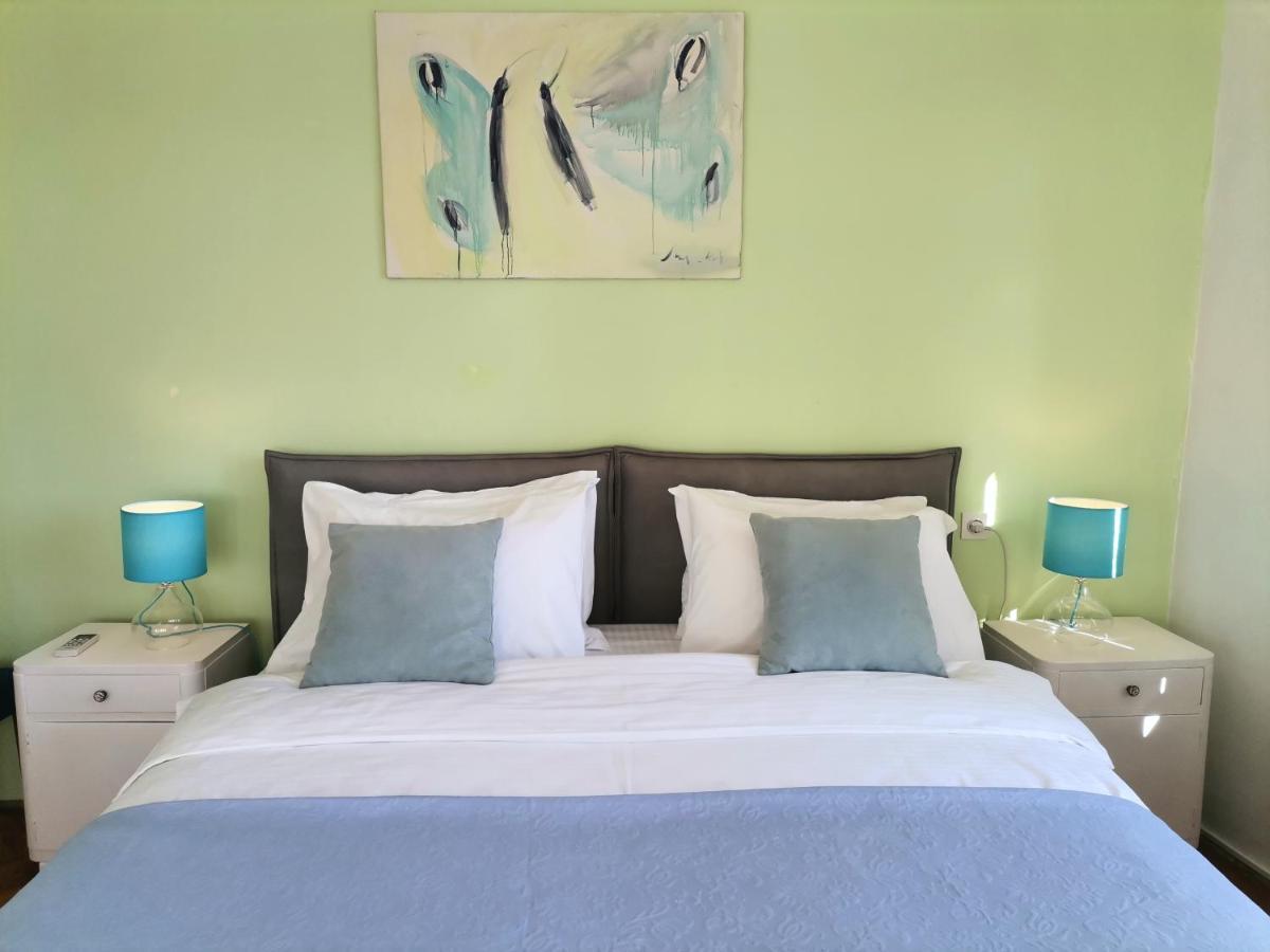 Apartment Branko With Terrace, Old Town Labin Labin  Bagian luar foto