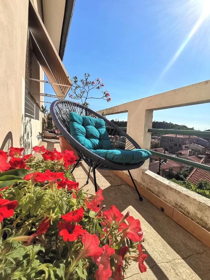 Apartment Branko With Terrace, Old Town Labin Labin  Bagian luar foto