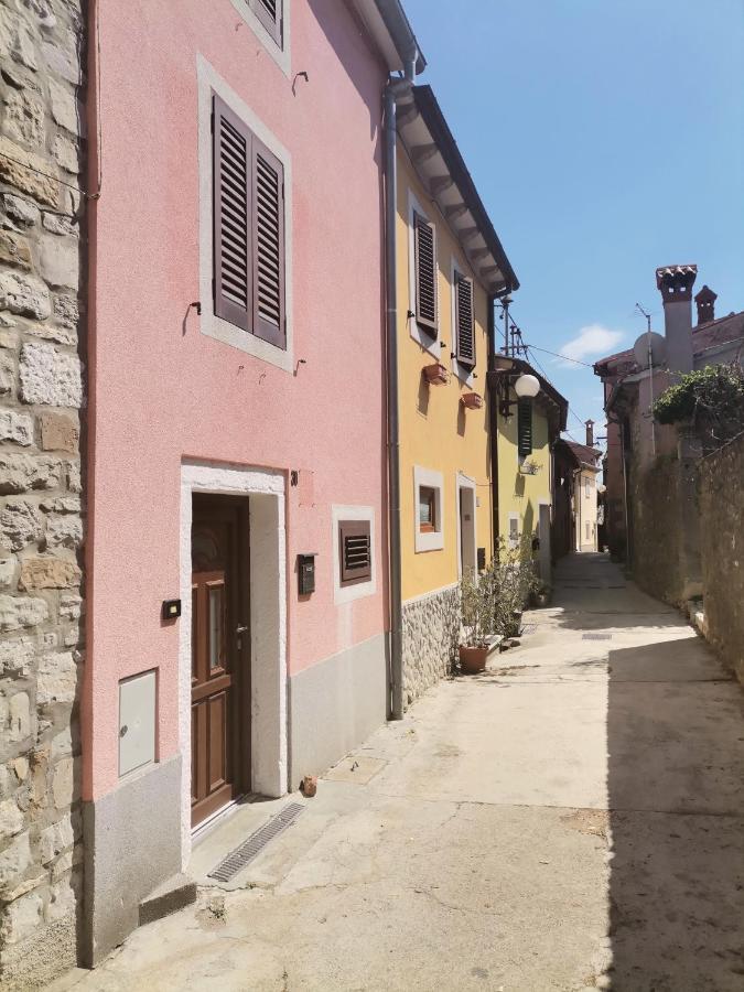 Apartment Branko With Terrace, Old Town Labin Labin  Bagian luar foto