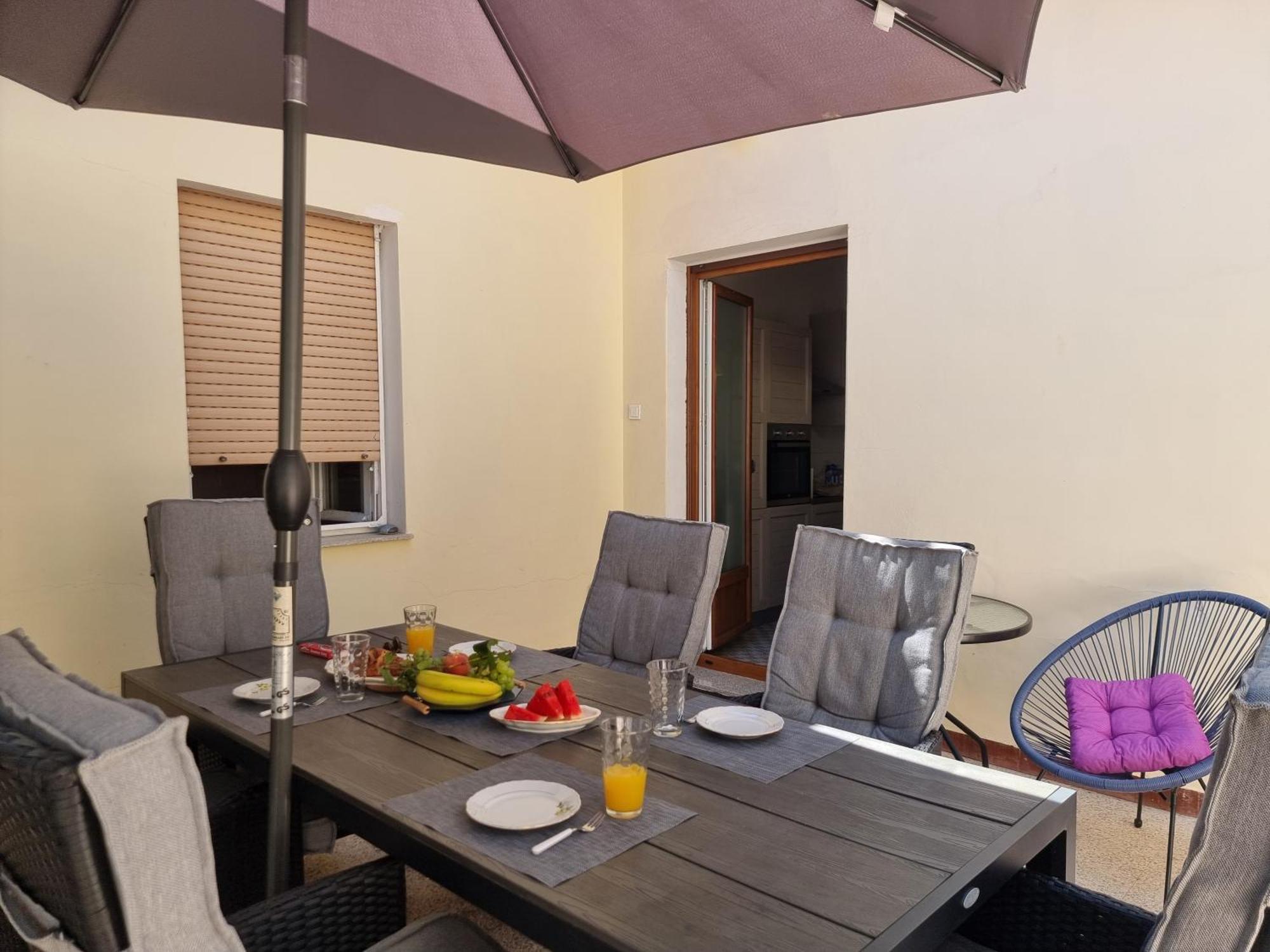 Apartment Branko With Terrace, Old Town Labin Labin  Bagian luar foto